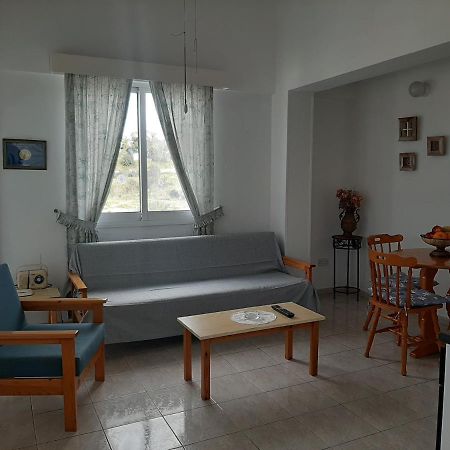 Pangeras Apartments Pissouri Exterior photo