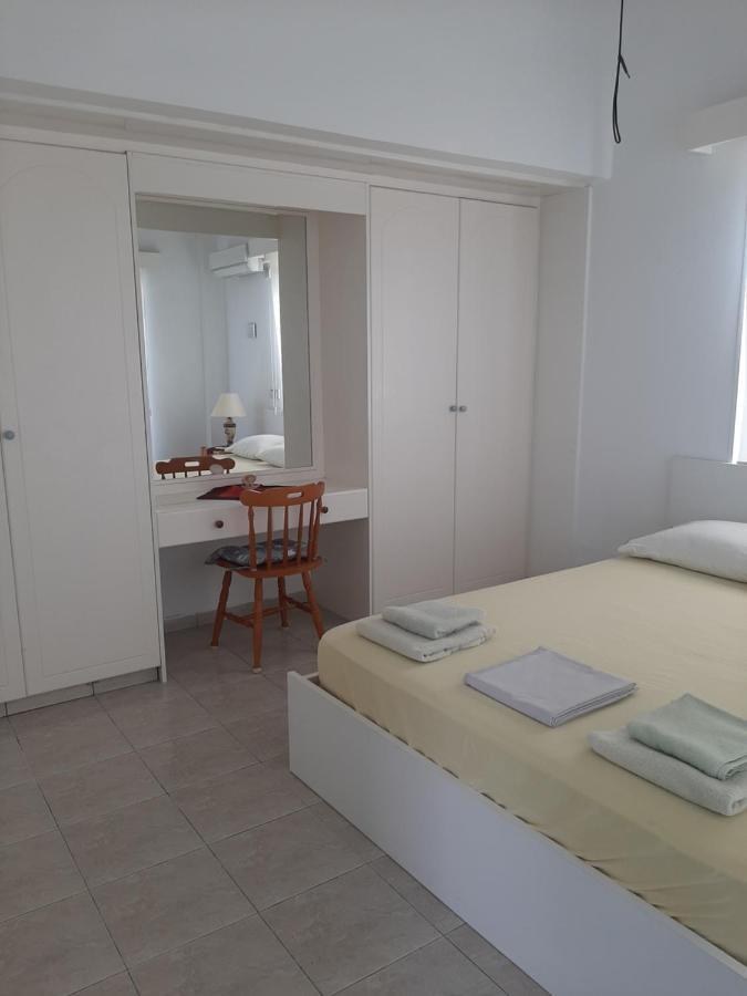 Pangeras Apartments Pissouri Exterior photo